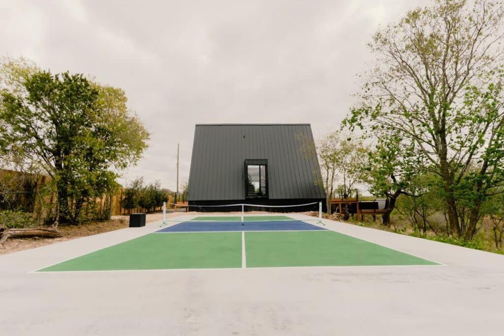 The Pedernales A-Frame Villa Fredericksburg Exterior photo